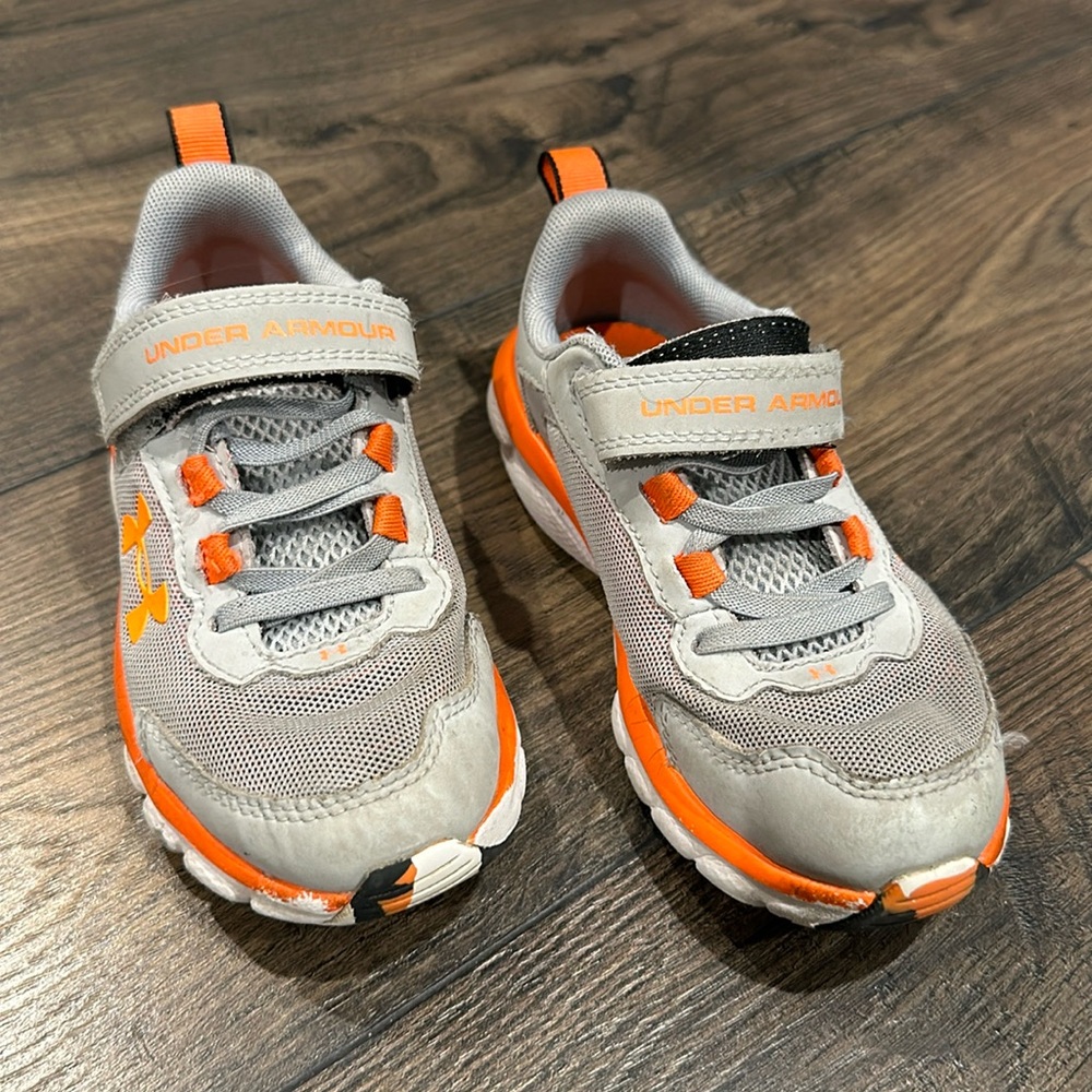 Under Armour Boys Sneakers